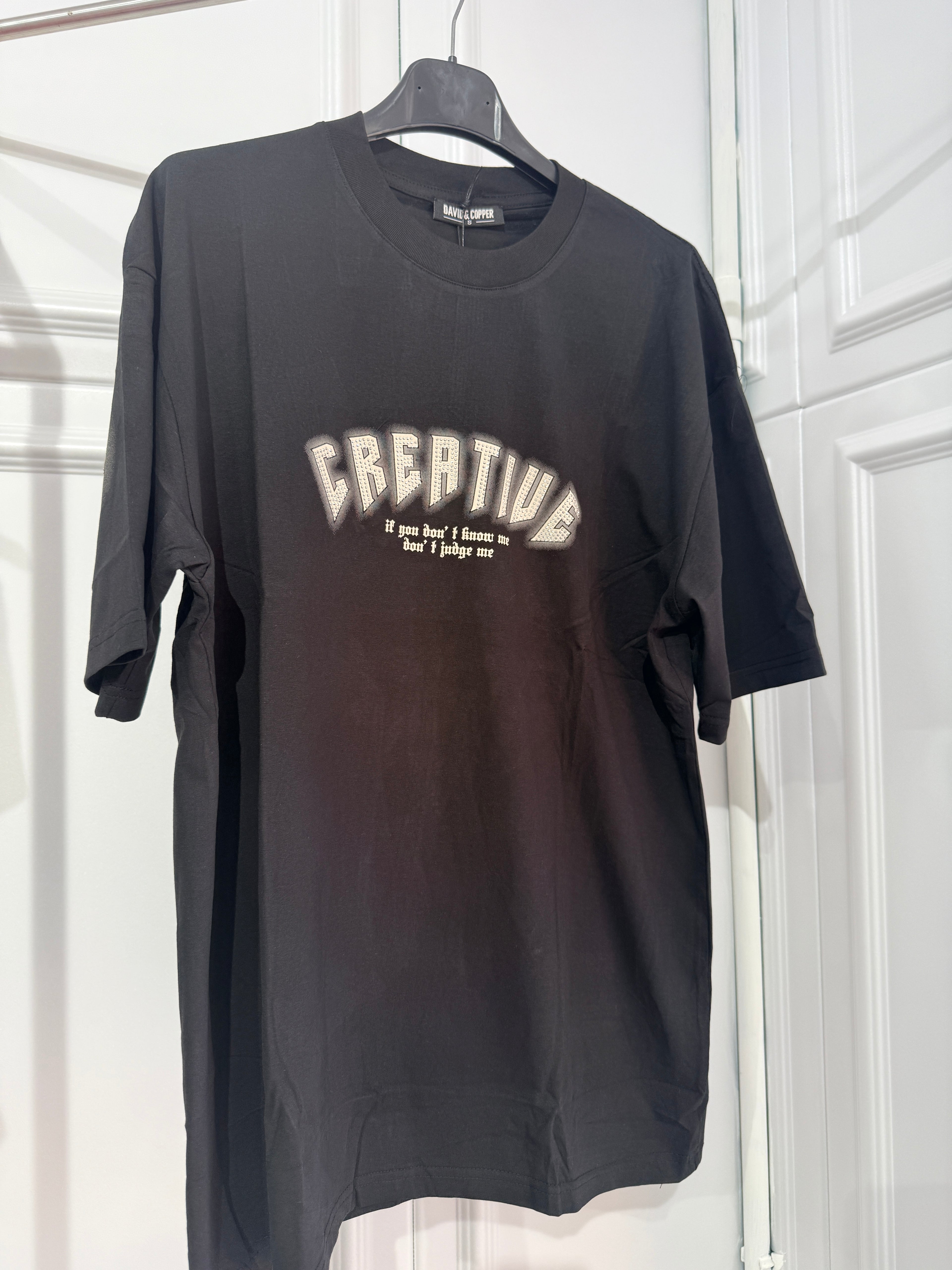 T-Shirt Oversize "Creative" – Edizione Limitata