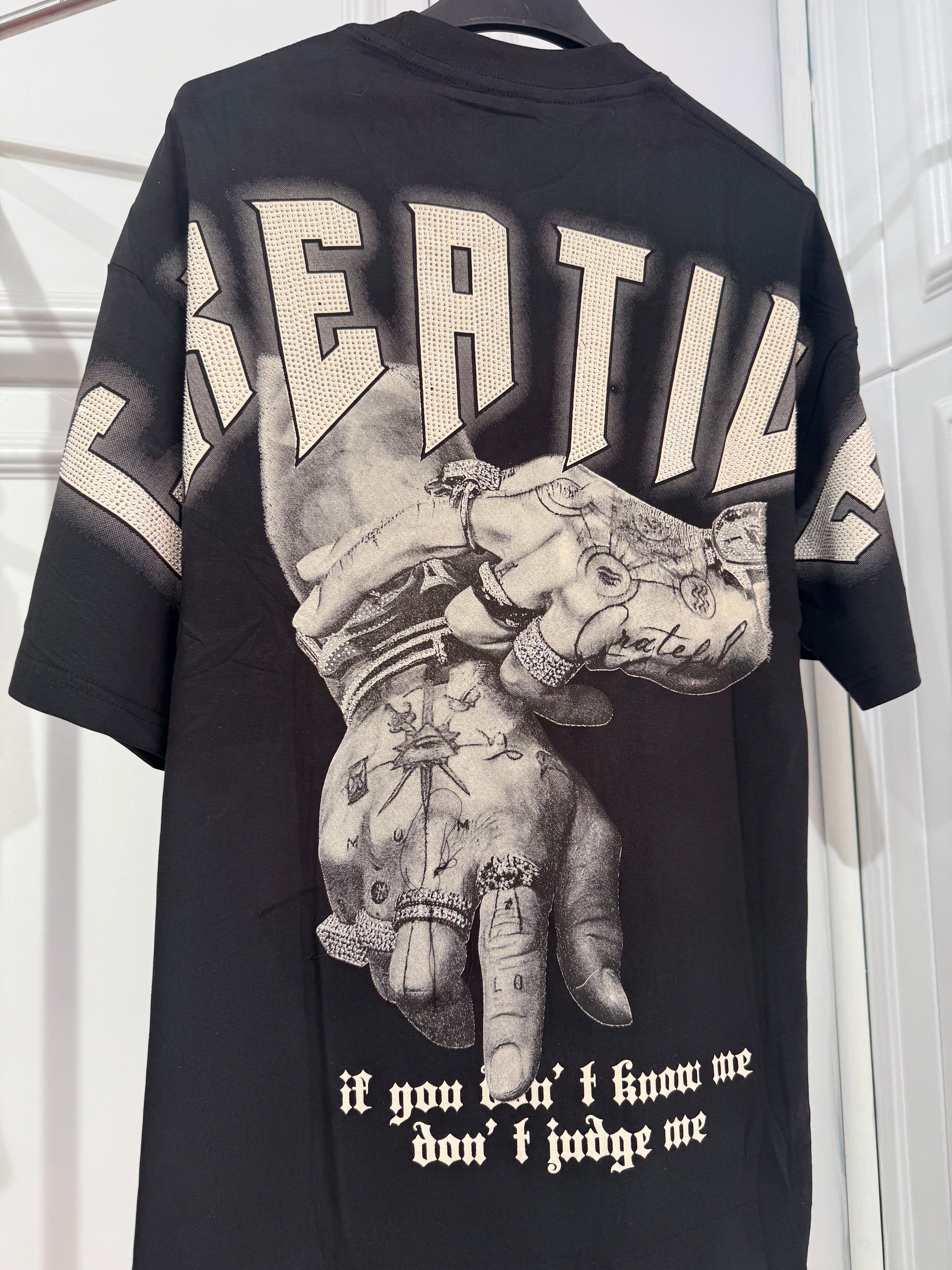 T-Shirt Oversize "Creative" – Edizione Limitata