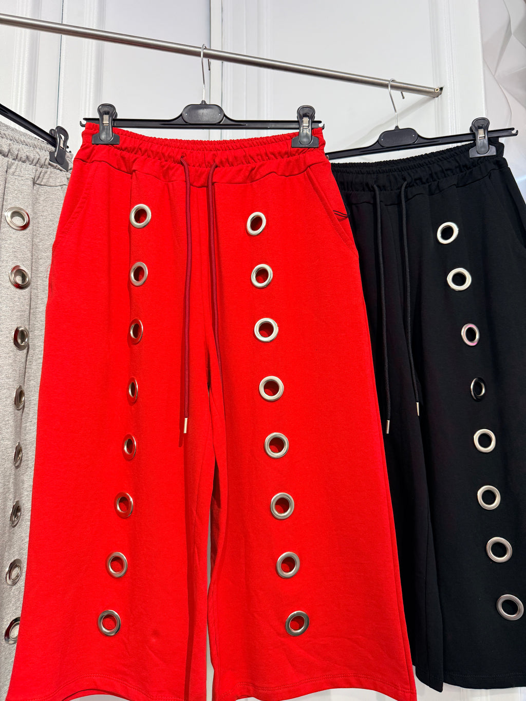 Pantaloni Cargo Urban con Occhielli in Metallo